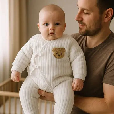 Barboteuse blanc avec ourson - Monde à maman