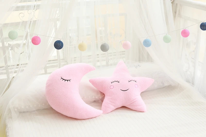 coussin forme étoile et lune