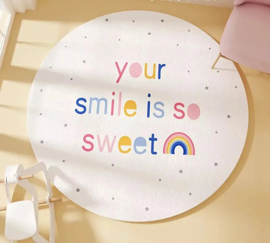 Tapis-de-chambre-bébé-sourire-monde-a-maman