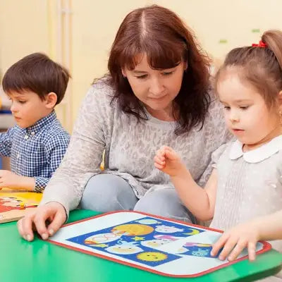 Tableau d'Activité Montessori - MontessoriBoard™ - Planète