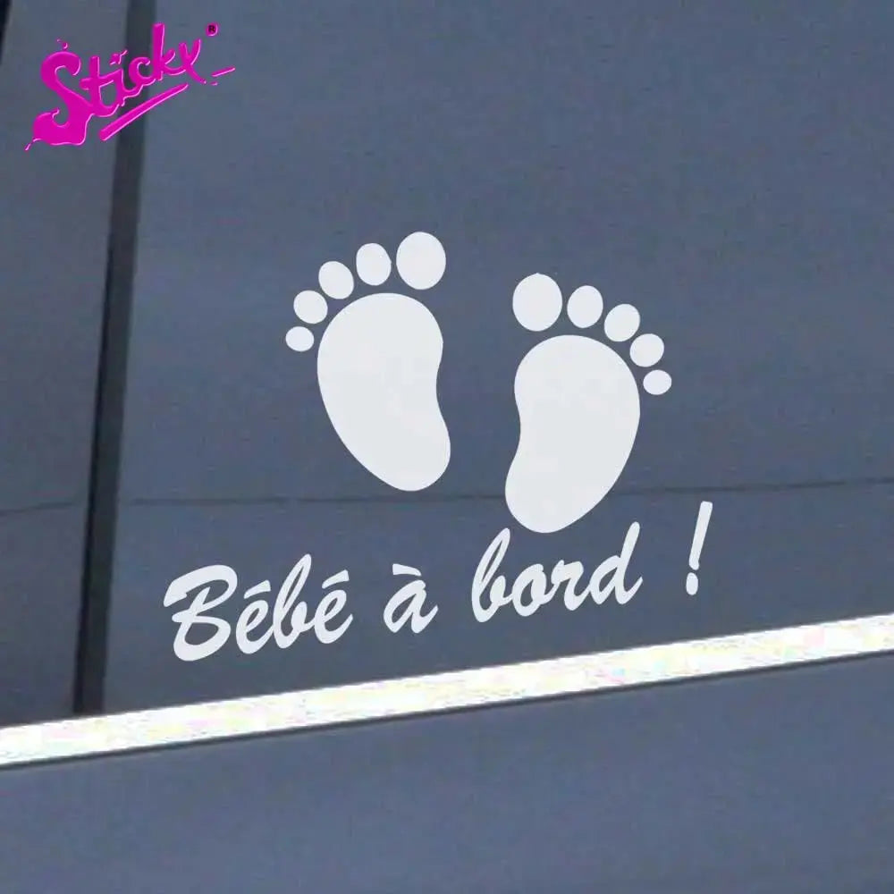 Autocollant-bébé-à-bord-monde-a-maman