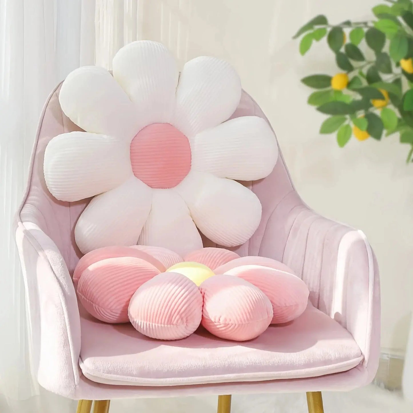 Coussin décoratif chambre bébé - Monde à maman
