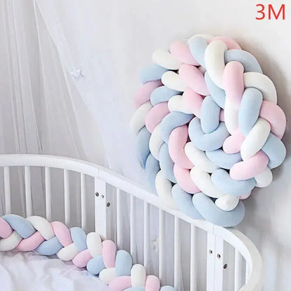 Tour de lit pour bébé