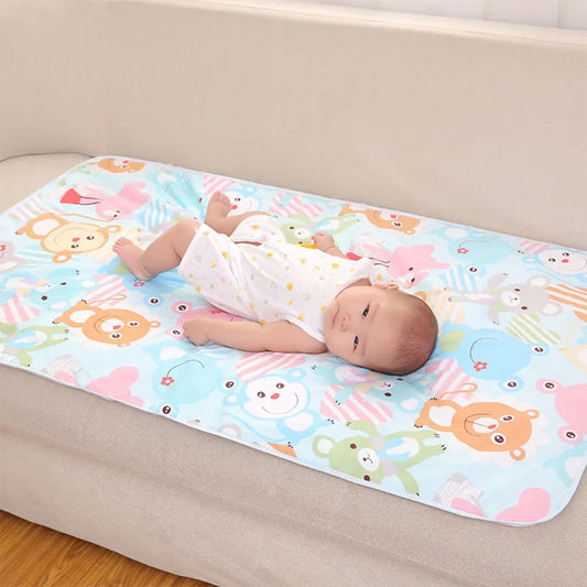 Tapis-a-langer-animaux-monde-a-maman