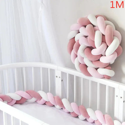 Tour de lit pour bébé
