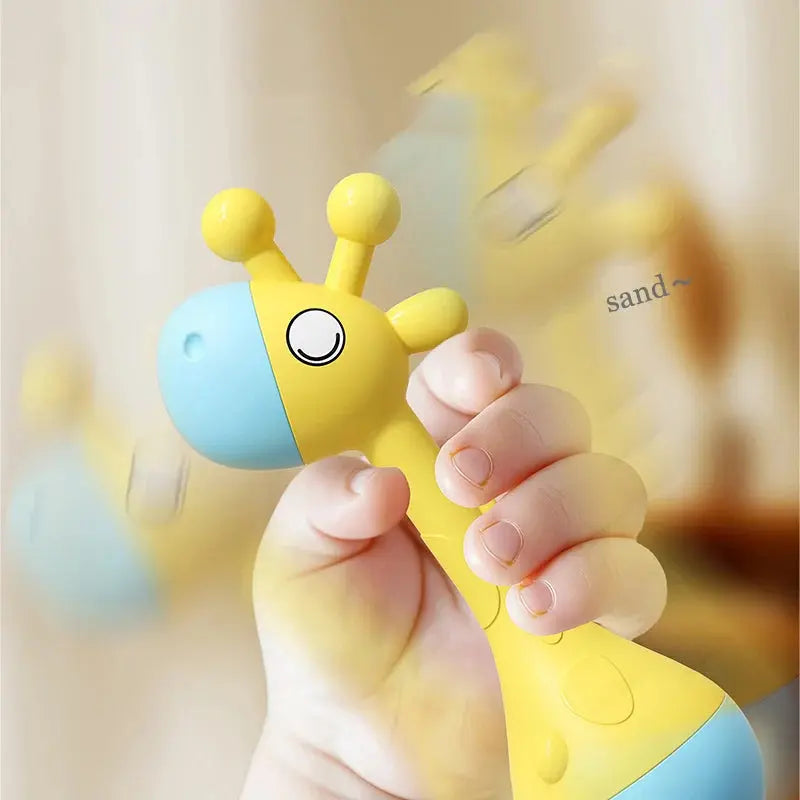 Hochet-bébé-monde-a-maman