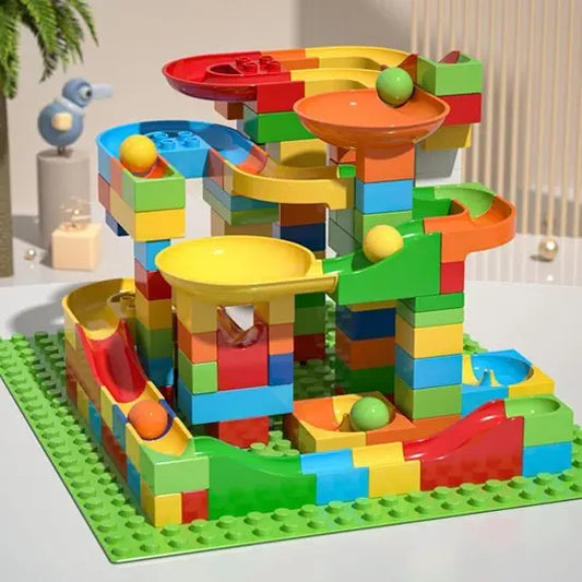 Jeux de construction - Monde à maman