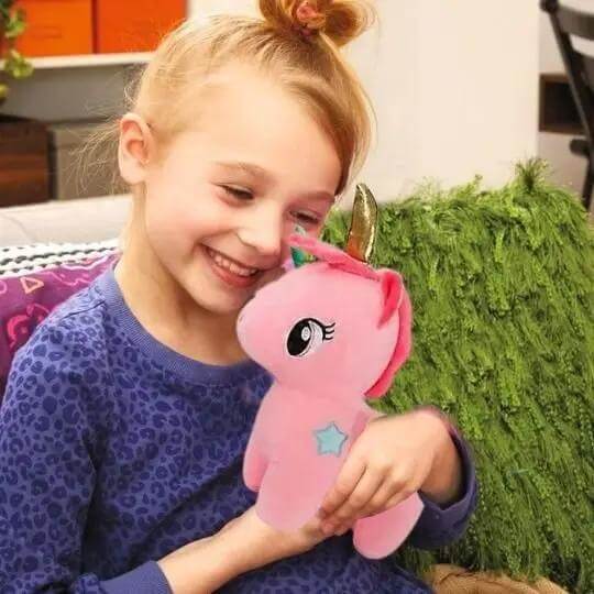 Peluche licorne rose douce - Monde à maman