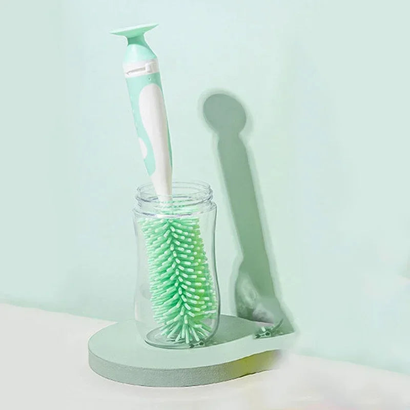 brosse-a-biberon-monde-a-maman