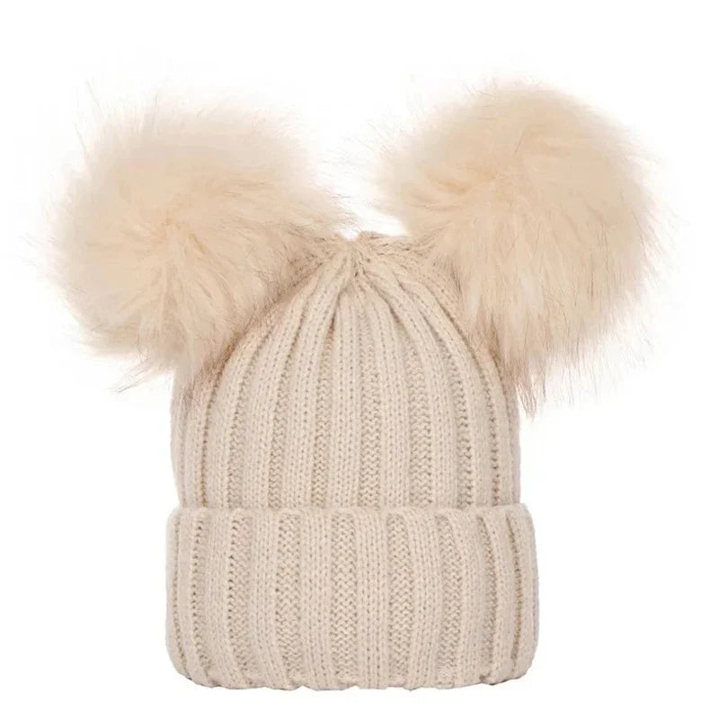 Tuque à pompons