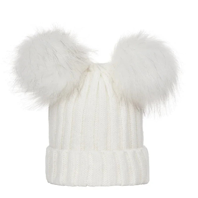 Tuque-a-a pompom-blanche