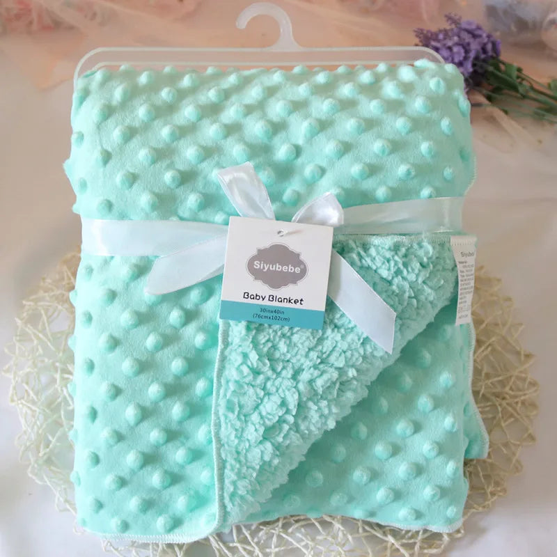 Couverture-bébé-turquoise-monde-a-maman