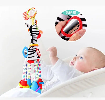 Hochet-suspendu-zèbre-monde-a-maman