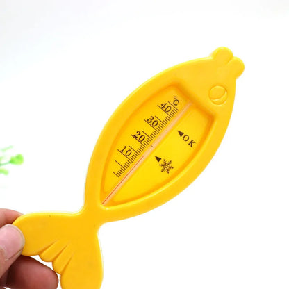 Thermomètre-bain-avion-jaune-monde-a-maman