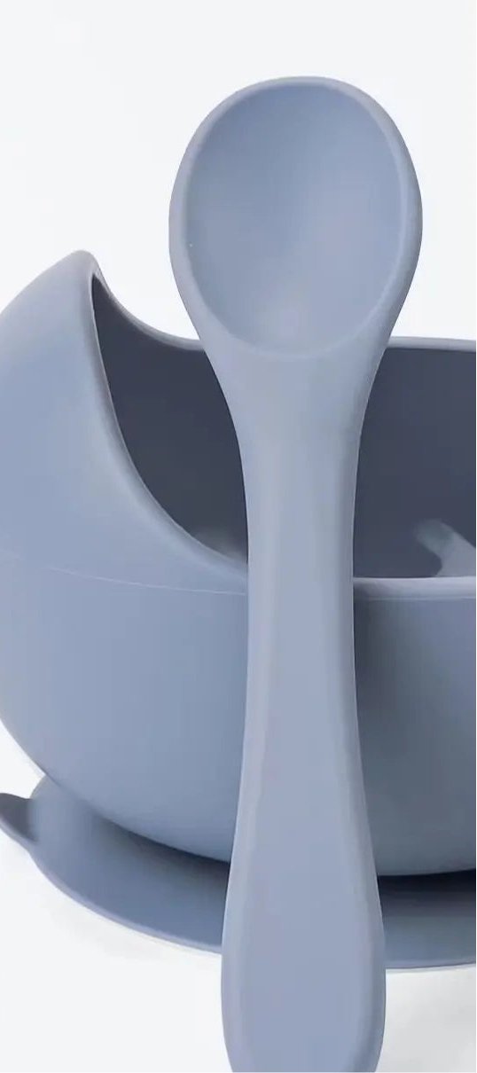 Bol-Silicone-pour-bébé-monde-a-maman