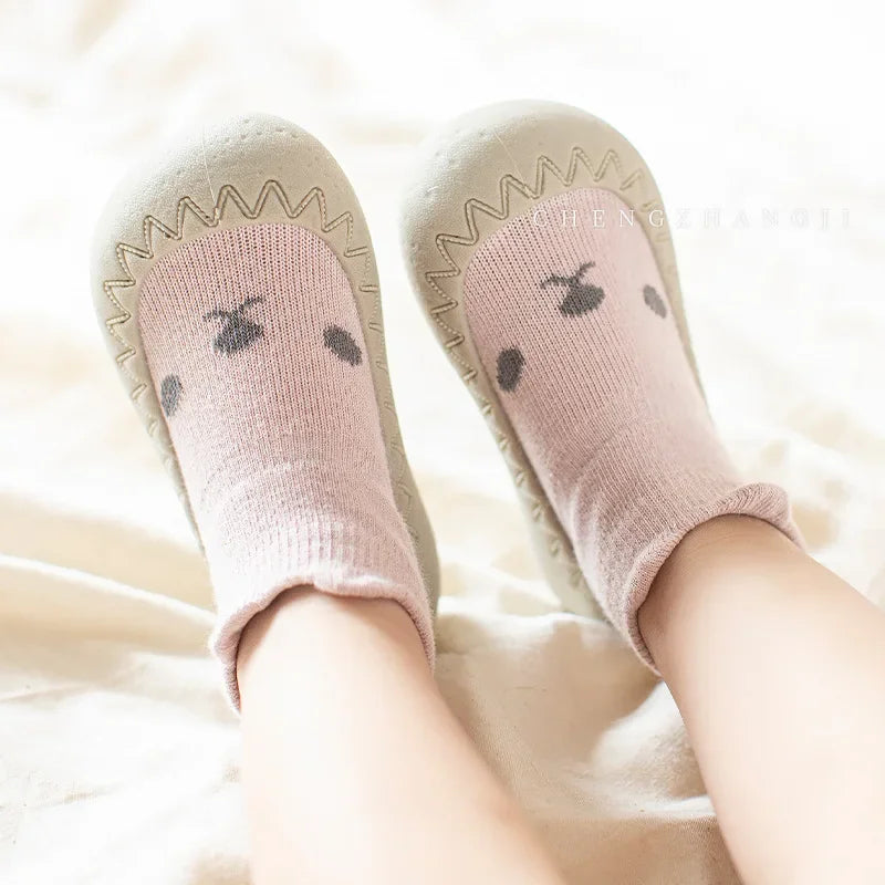 chaussure-bébé-monde-a-maman