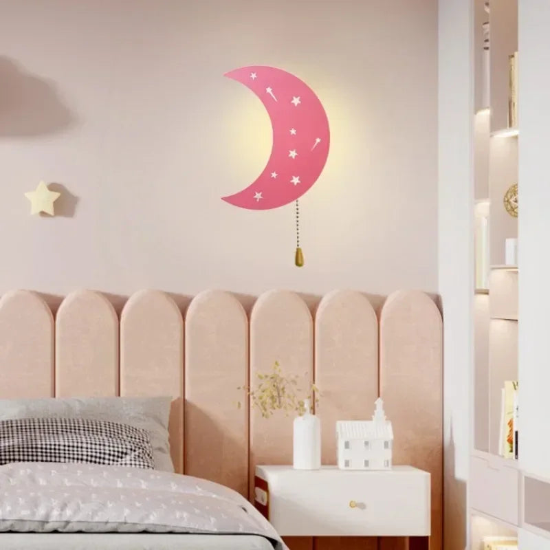 lampe-murale-bébé-lune-rose-foncé