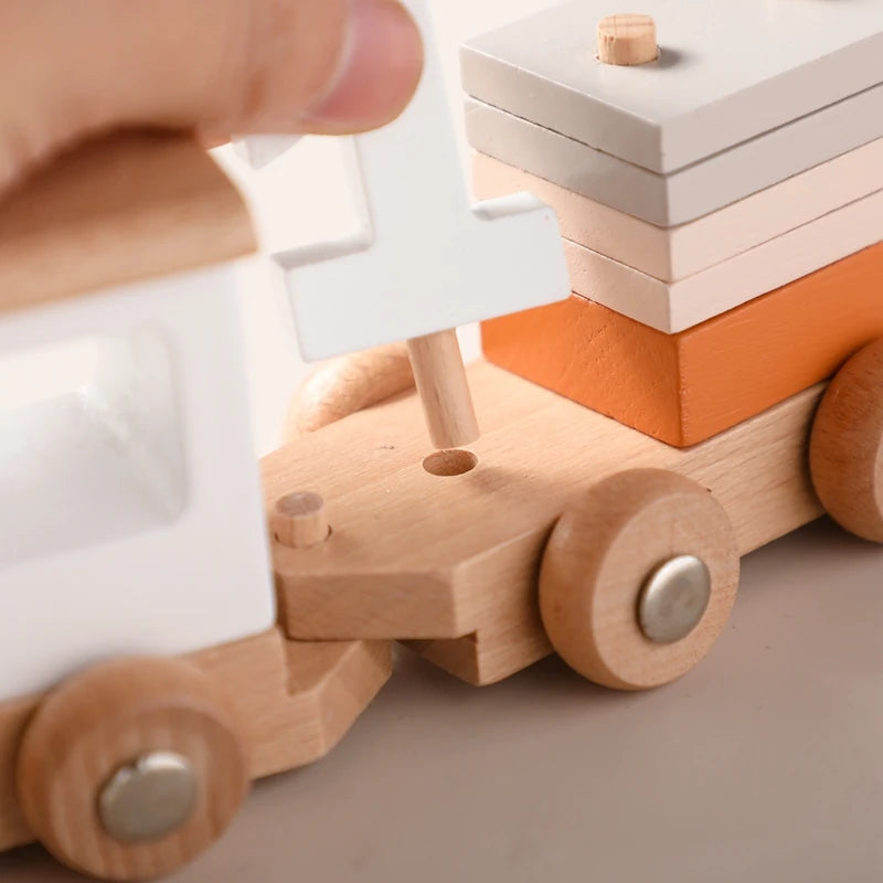 train-en-bois