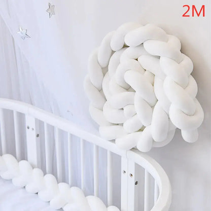Tour de lit pour bébé