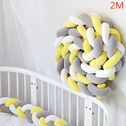 Tour de lit pour bébé