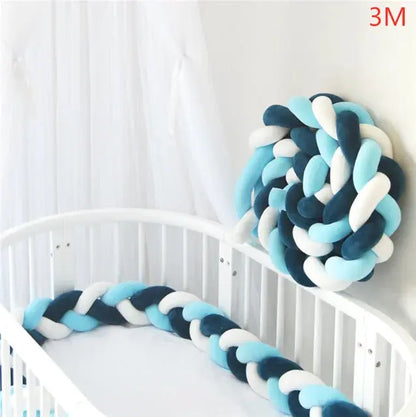 Tour de lit pour bébé