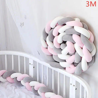 Tour de lit pour bébé