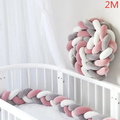 Tour de lit pour bébé